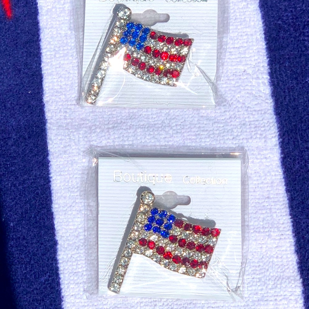 American Rhinestone flag brooch